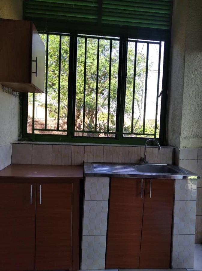 Zion Inn Kigali Bagian luar foto
