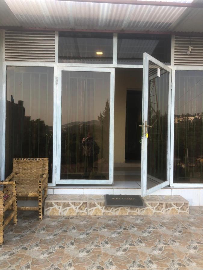 Zion Inn Kigali Bagian luar foto