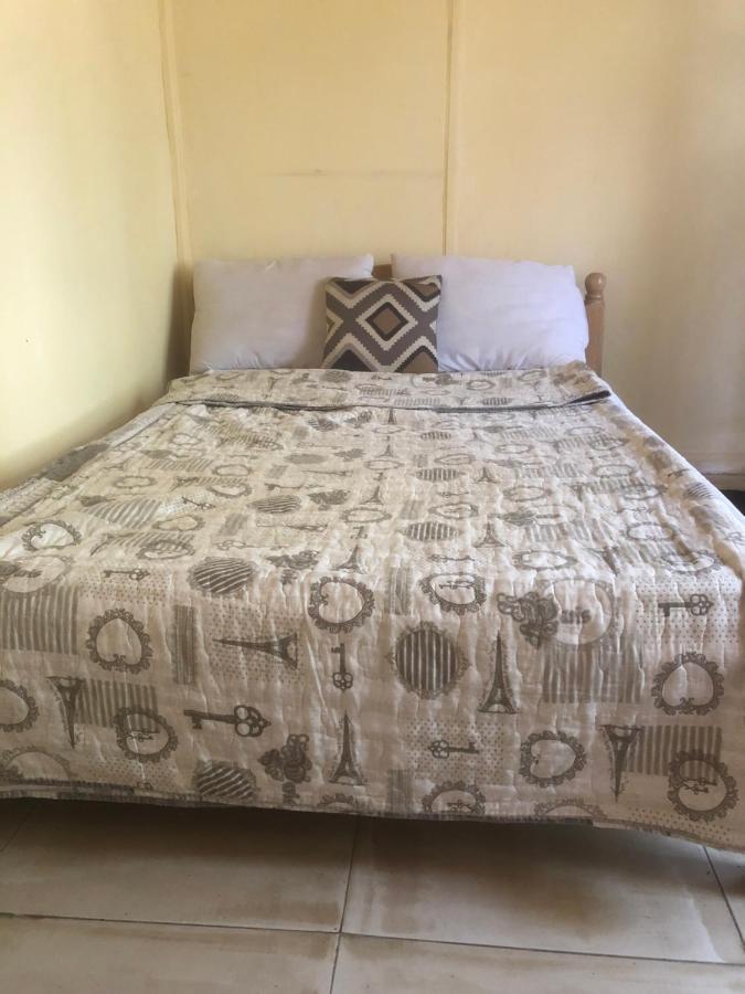 Zion Inn Kigali Bagian luar foto