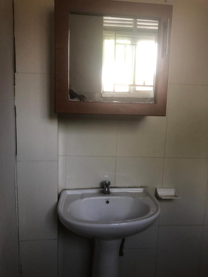 Zion Inn Kigali Bagian luar foto
