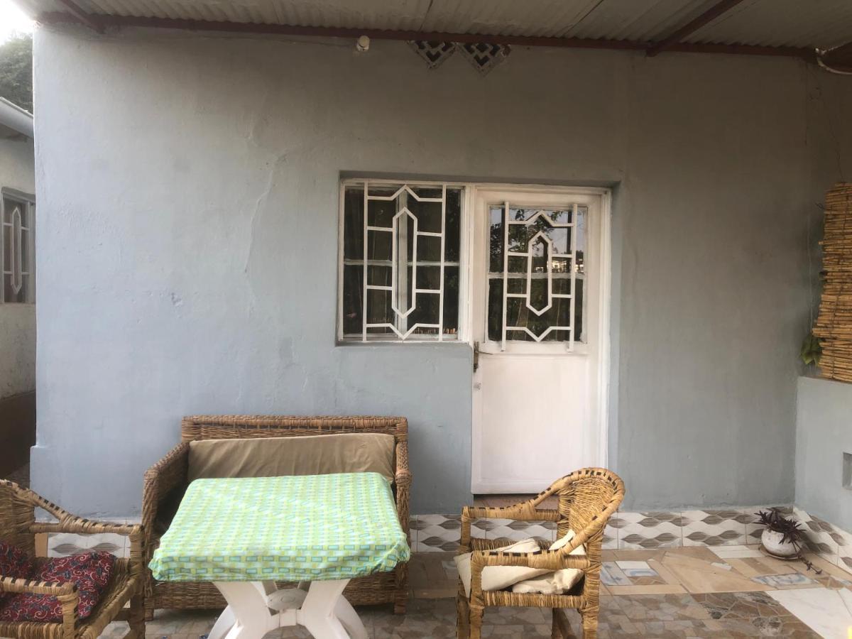 Zion Inn Kigali Bagian luar foto